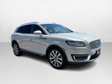 Used 2019 Lincoln Nautilus Select image 3