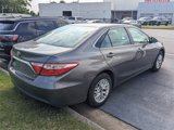 Used 2017 Toyota Camry LE image 4