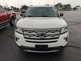 Used 2018 Ford Explorer XLT image 2