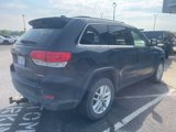 Used 2017 Jeep Grand Cherokee Laredo w/ Quick Order Package 23E image 4