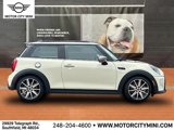 Certified 2022 MINI Cooper S image 3
