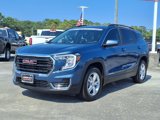 Used 2024 GMC Terrain SLE w/ Driver Convenience Package image 4