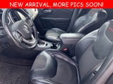 Used 2016 Jeep Cherokee Trailhawk w/ Comfort/Convenience Group image 4