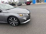 Used 2021 Nissan Altima 2.5 SR w/ SR Premium Package image 4