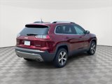 Used 2019 Jeep Cherokee Limited image 5