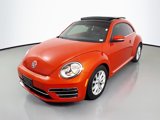 Used 2019 Volkswagen Beetle 2.0T SE image 3