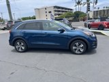 Used 2021 Kia Niro LXS image 4
