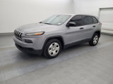 Used 2015 Jeep Cherokee Sport image 2