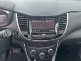 Used 2020 Chevrolet Trax LT w/ LT Convenience Package image 4