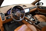 Certified 2021 Porsche Cayenne Turbo image 4