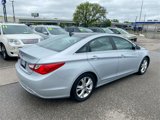 Used 2012 Hyundai Sonata Limited w/ Navigation Pkg image 3