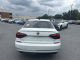 Used 2018 Volkswagen Passat 2.0T R-Line image 6