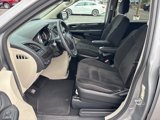 Used 2019 Dodge Grand Caravan SE image 4