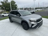 Used 2022 Volkswagen Taos S image 2
