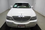 Used 2009 Lincoln Town Car Signature Limited image 2