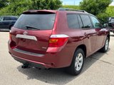 Used 2010 Toyota Highlander SE image 2