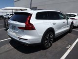 Used 2021 Volvo V60 T5 Cross Country image 4