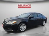 Used 2017 Nissan Altima 2.5 S image 2