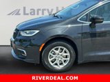 Used 2021 Chrysler Pacifica Touring-L image 4