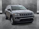 Used 2024 Jeep Compass Latitude image 3