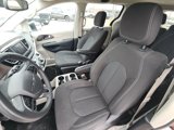 Used 2023 Chrysler Voyager LX image 4