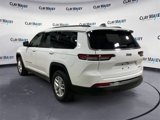 Used 2023 Jeep Grand Cherokee L Laredo image 3