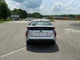 Used 2017 Toyota Prius image 4