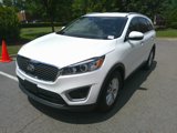 Used 2017 Kia Sorento LX w/ LX Convenience Package image 5