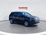 Used 2024 Jeep Compass Sport image 2