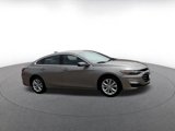 Used 2023 Chevrolet Malibu LT image 2
