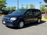 Certified 2016 Chrysler Town & Country Touring image 2
