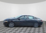 Certified 2024 Hyundai Elantra SEL image 3