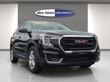 Used 2024 GMC Terrain SLE image 2