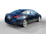 Used 2021 Nissan Versa SV image 5