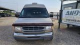 Used 1999 Ford E-150 and Econoline 150 image 2