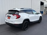 Used 2024 GMC Terrain SLE image 3