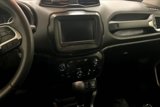 Used 2019 Jeep Renegade Latitude image 3
