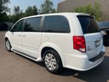 Used 2017 Dodge Grand Caravan SE w/ UConnect Hands-Free Group image 5