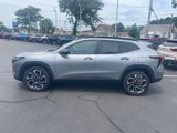 New 2025 Chevrolet Trax RS w/ Sunroof Package image 3