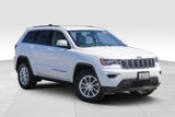 Certified 2022 Jeep Grand Cherokee Laredo E w/ Security & Convenience Group image 2