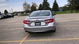 Used 2018 Honda Accord Touring image 2