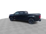 Used 2017 Chevrolet Colorado Z71 w/ Z71 Midnight Edition image 6