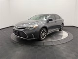 Used 2018 Toyota Avalon XLE image 3