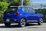 Used 2024 Hyundai Venue SEL image 4