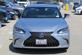 Certified 2022 Lexus ES 300h w/ Premium Package image 2