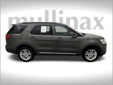Used 2016 Ford Explorer XLT image 2