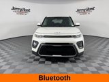 Used 2022 Kia Soul LX image 4