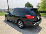 Used 2017 Nissan Pathfinder S image 3