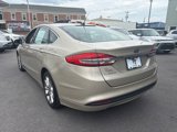 Used 2017 Ford Fusion SE image 3