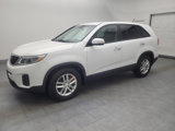 Used 2015 Kia Sorento LX image 2